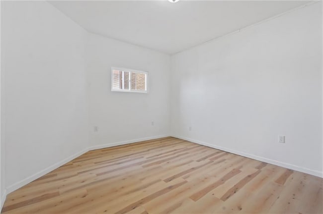 Foto del edificio - 7711 Westmoreland Ave