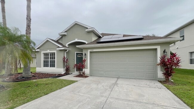 Photo - 2530 Holly Pine Cir House