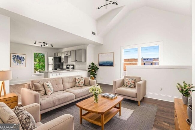 Foto del edificio - 94 Lucy St SE