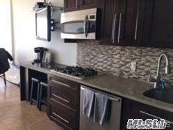 Foto del edificio - 830 Shore Rd