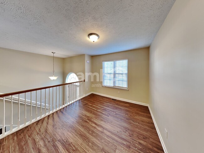 Building Photo - 7551 Mountain Breeze