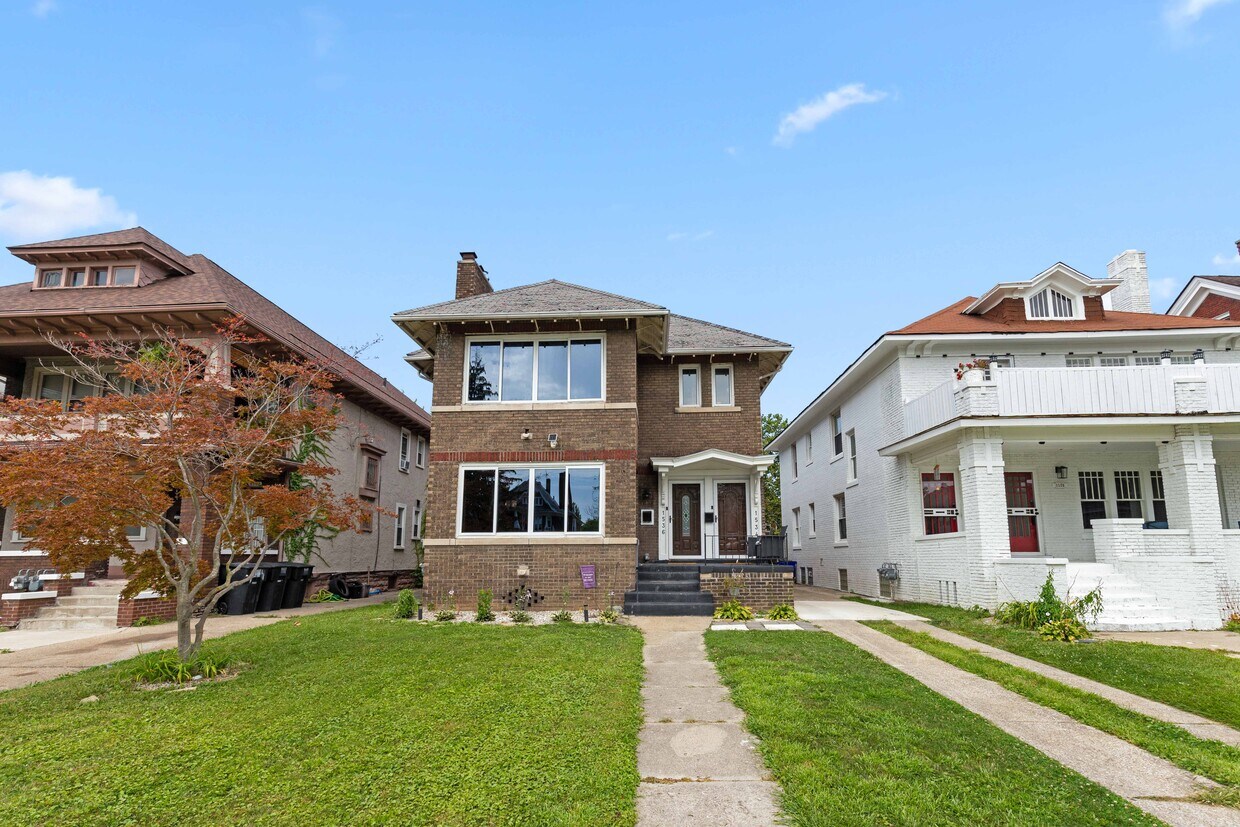 Primary Photo - 1536 Virginia Park St