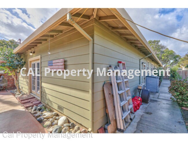 Building Photo - 3 br, 2 bath House - 201 Riker Terrace