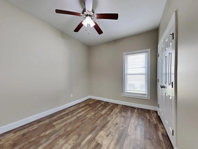 Foto del edificio - 343 Jared Steele Ln