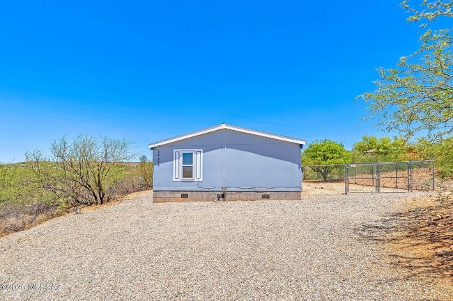 Building Photo - 3925 E Coronado Sunset Dr