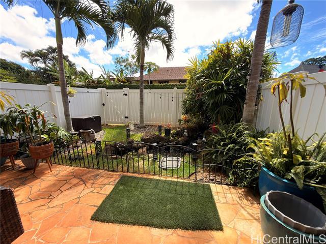 Building Photo - 95-331-331 Mahapili Ct