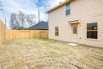 Building Photo - 2435 Gibbs Bend Ct