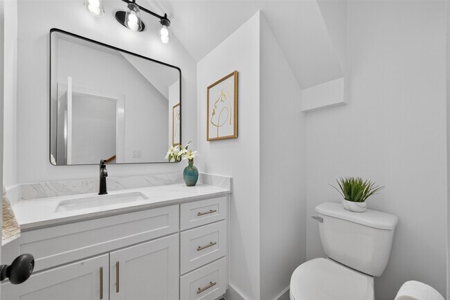 Foto del edificio - 5027 Willow Glen Dr