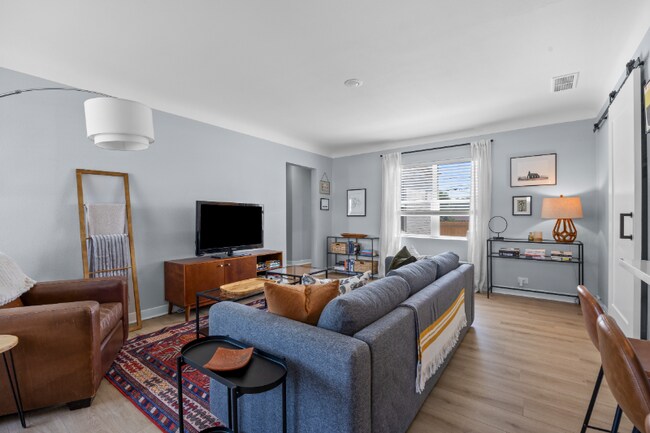 Foto del edificio - 3220 Albion St