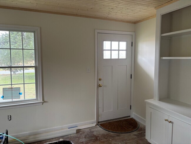 vida rm - 7121 Quaker Neck Rd