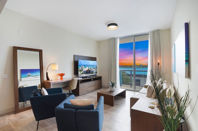 Foto del edificio - 209 N Ocean Dr