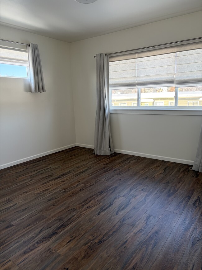 Building Photo - 4821 Kalenka Cir