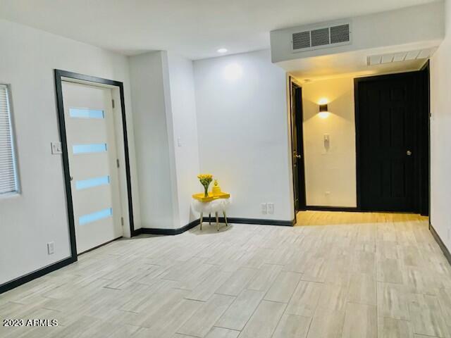 Foto del edificio - 2020 E Weldon Ave