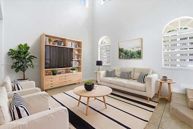 Foto del edificio - 16310 NW 84th Ct