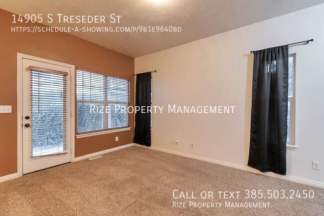 Building Photo - 14905 Treseder St