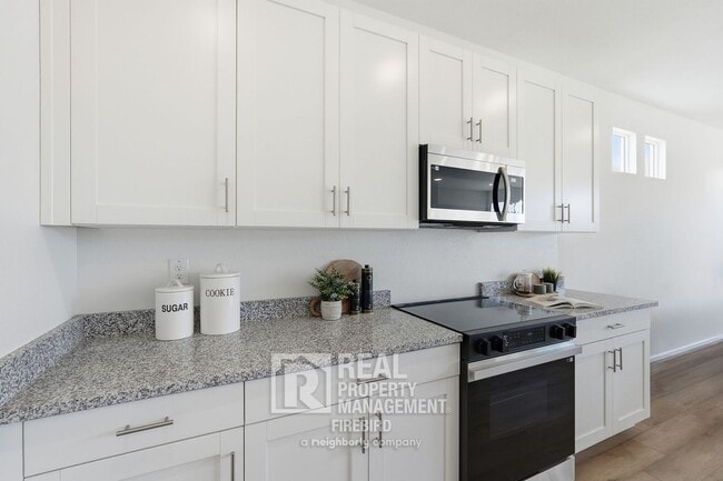 Foto del edificio - 17945 W Sand Hls Dr