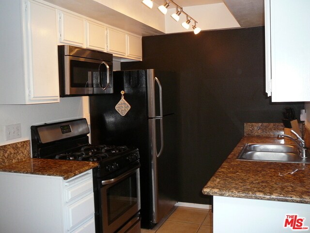 Foto del edificio - 558 Evergreen St