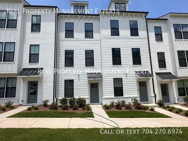 Photo - 5027 Layman Dr Townhome