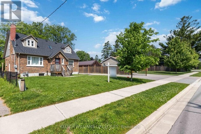 Building Photo - 88 Britannia Ave
