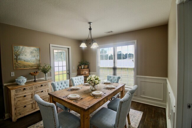 Building Photo - 311 Tranquil Bridge Ln