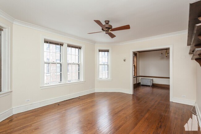 Foto del edificio - 584 Sheridan Sq