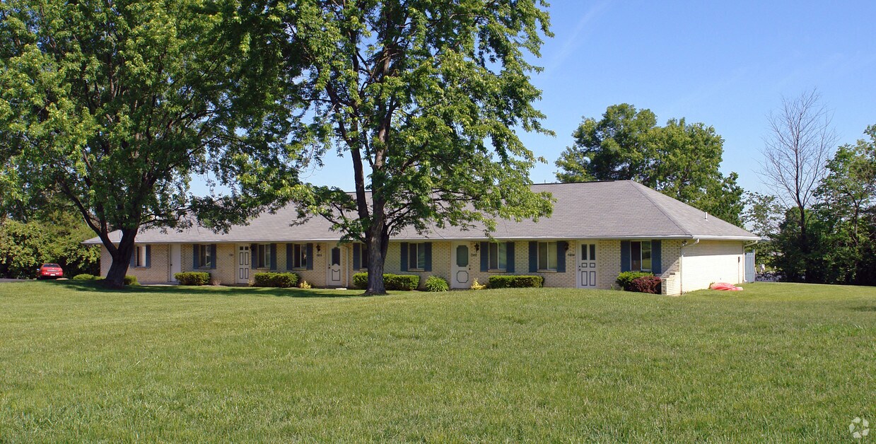 Primary Photo - 7601-7613 Essington Cir