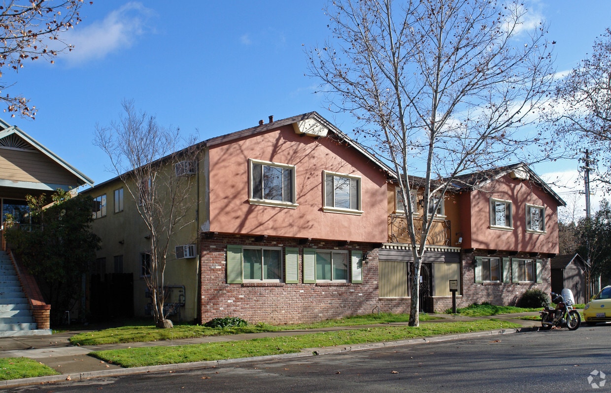 Foto del edificio - Las Fuentes Apartments