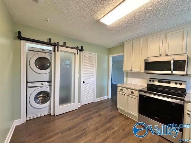 Foto del edificio - 1208 SE Willowbrook Dr