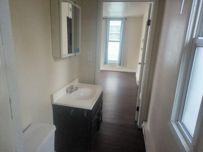 Foto del edificio - 912 Willow Ave