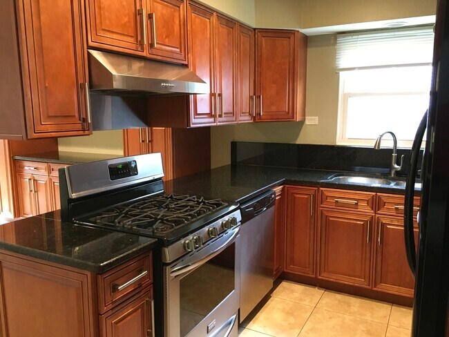 Foto del edificio - 1102 Southbridge Ln