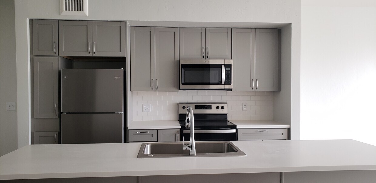 The Eddy Apartments 347 Eddy Dr Grand Junction, CO Apartments for