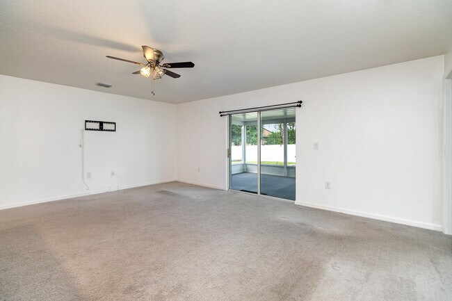 Foto del edificio - 571 Gallagher St SW
