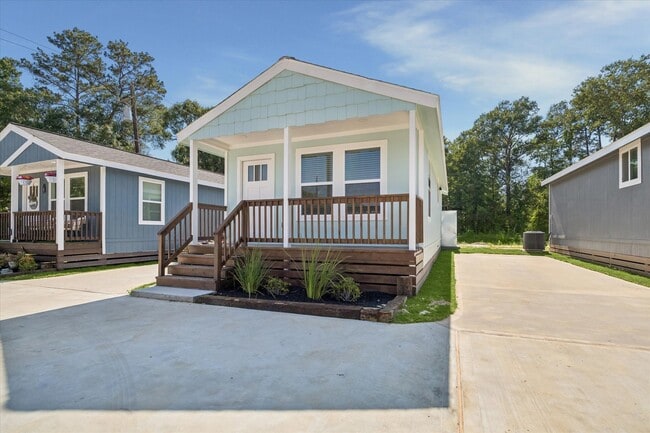 Building Photo - 22837 E Community Dr
