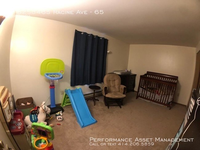 Building Photo - 2 bedroom in Muskego WI 53150