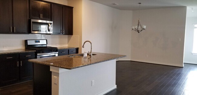 Building Photo - 17120 Casanova Ave