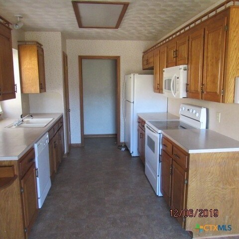 Foto del edificio - 1107 Tyler Dr