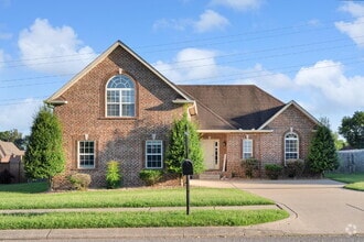 Building Photo - 737 Starpoint Dr
