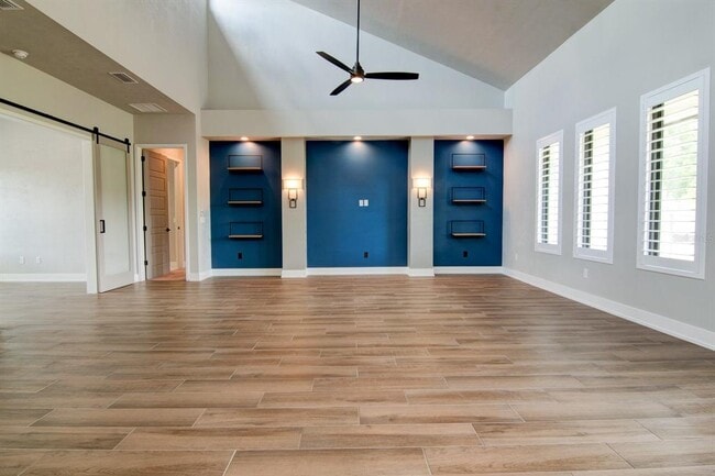 Foto del edificio - 861 SW 120th Dr