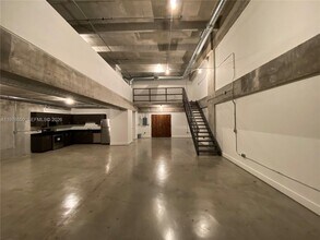 Building Photo - 1749 NE Miami Ct