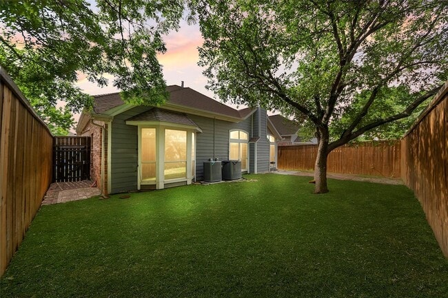 Building Photo - 17958 Brent Dr