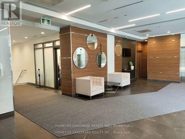 Building Photo - 56 Forest Manor Rd