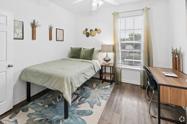 4BR, 4BA - 1,333SF - Bedroom A - Rendezvous