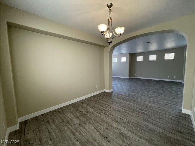 Building Photo - 8050 Villa Avada Ct