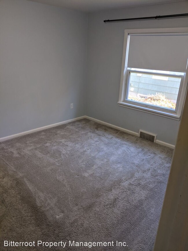 Building Photo - 3 br, 2 bath House - 501 E Sussex
