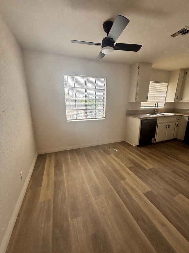 Foto del edificio - 7502 9th St