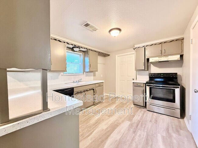 Foto del edificio - 1132 SW 61st St
