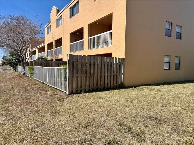 Foto del edificio - 5200 NW 31st Ave