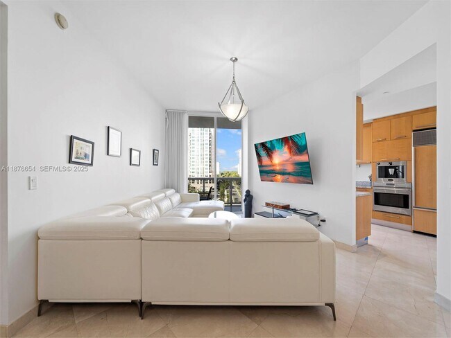 Foto del edificio - 15901 Collins Ave