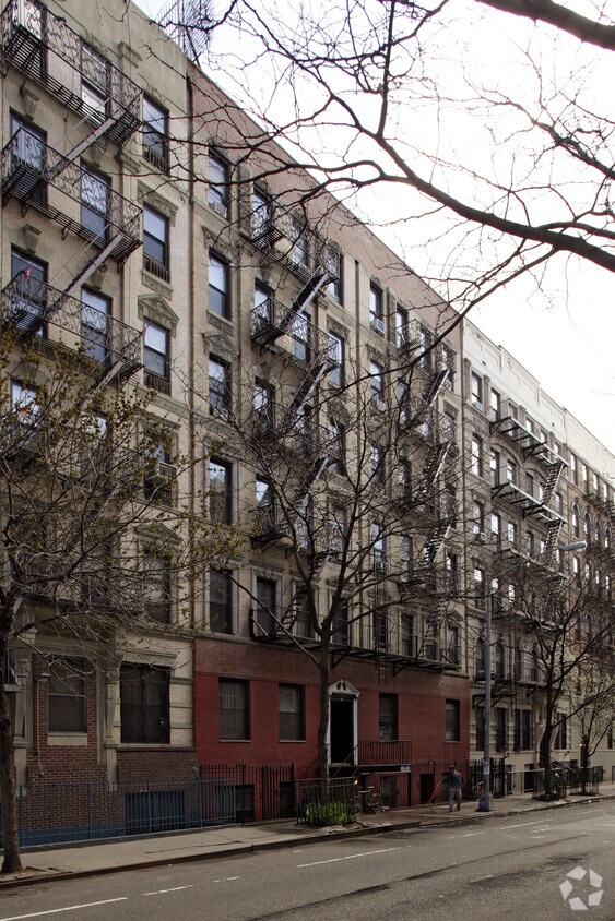 Building Photo - 361 East 10th Street