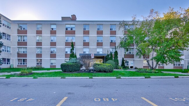 Building Photo - Rexlington Heights
